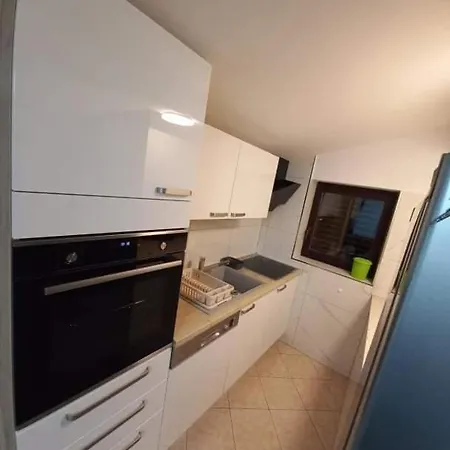 Apartmaji Soncek Izola Exterior photo