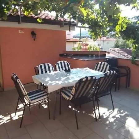 Apartmaji Soncek Izola Exterior photo