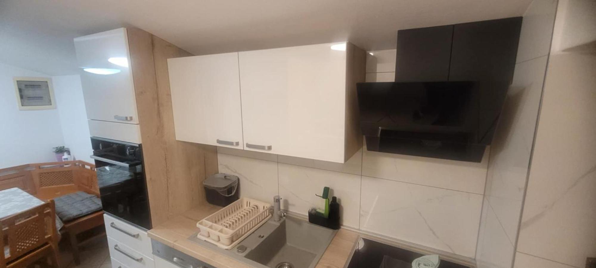 Apartmaji Soncek * Izola