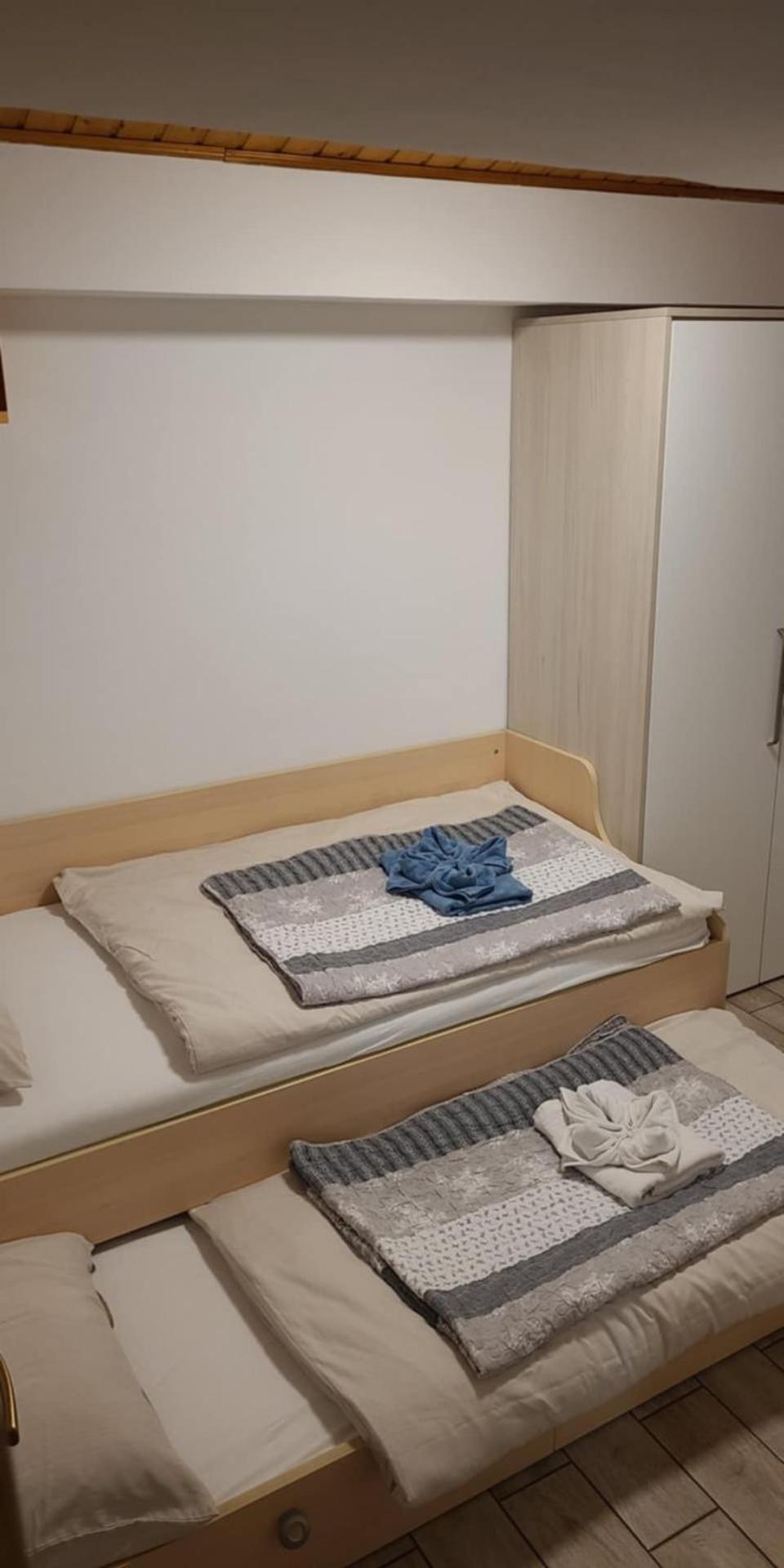 Apartmaji Soncek * Izola